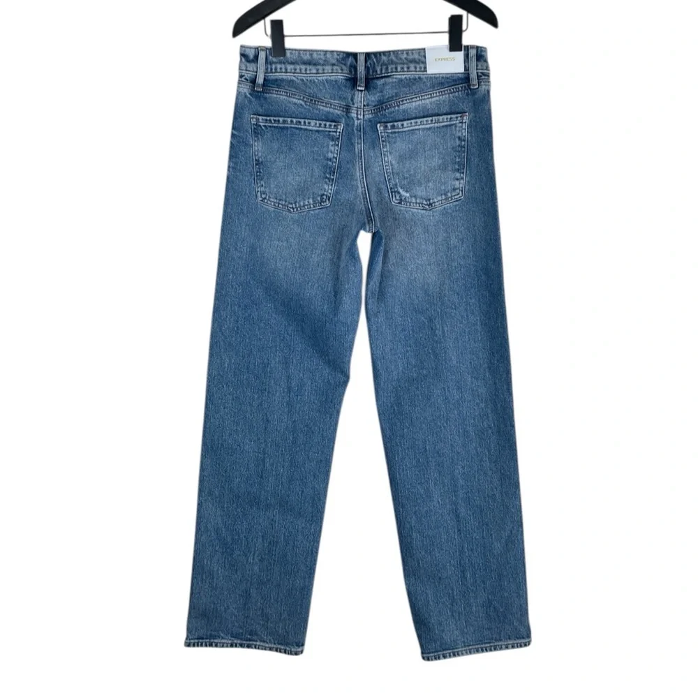 NWT Express Relaxed Straight Low Rise Jean with Button Fly Size 6R